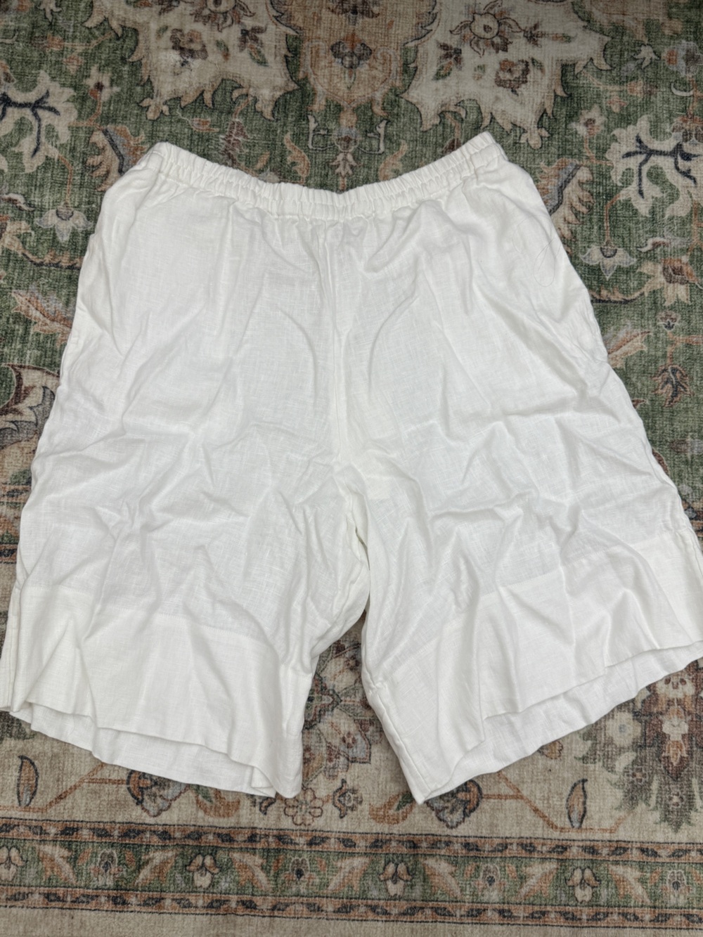 COS  White  Linen-Blend Elastic Waist Bermuda Shorts size 6
